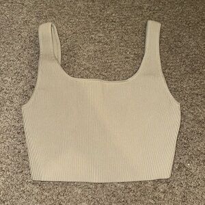 Aritzia (Babaton) cropped tank top